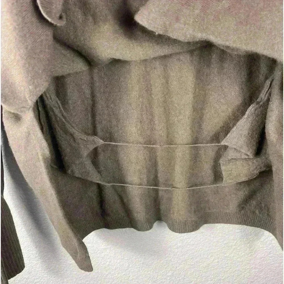 Aritzia Babaton Linen Wool Blend Baylor V-neck Long Sleeve Sweater Green XXS/XS - Picture 10 of 12